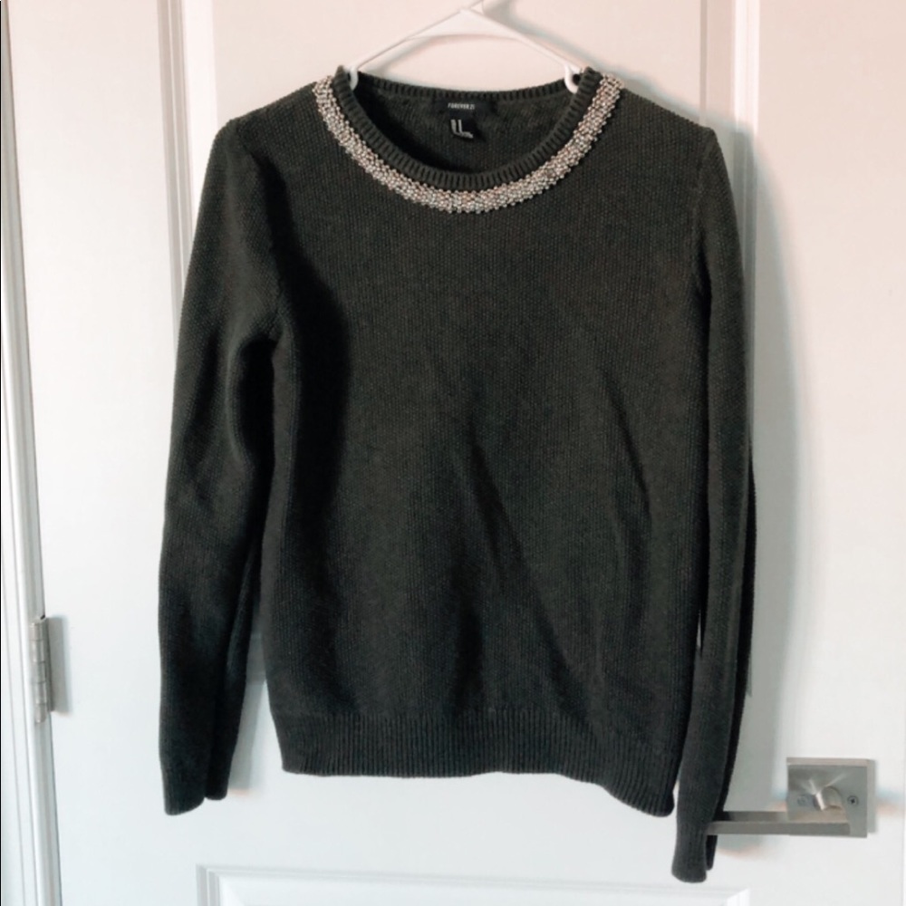KNIT SWEATER